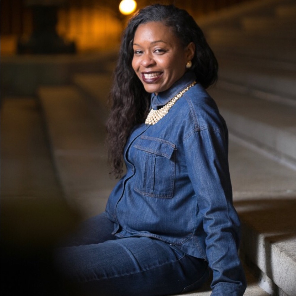 Meet your Posher, Eleitta lorraine